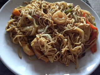 Chicken And Prawn Noodles With Beansprouts..